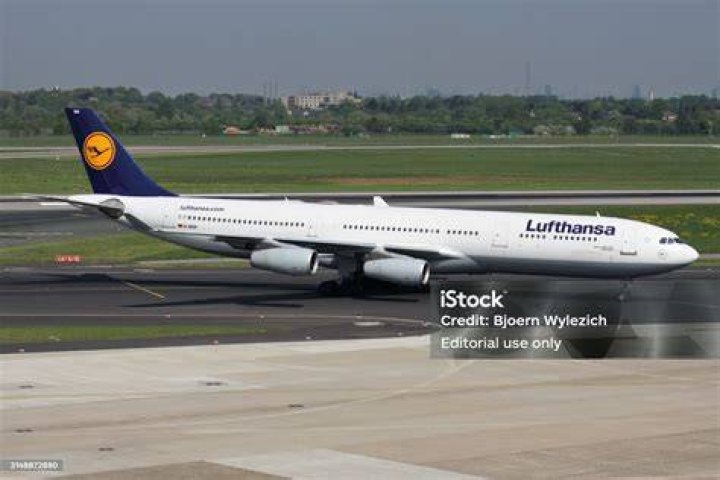 Airbus A340-300