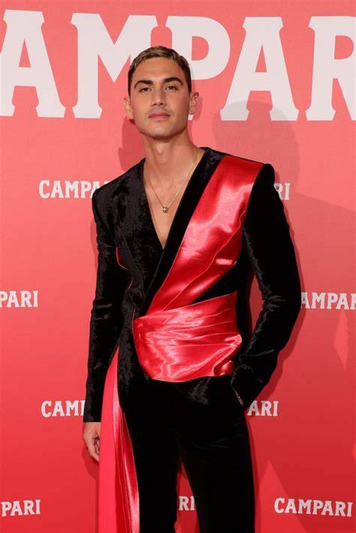 Alejandro Speitzer photo 2
