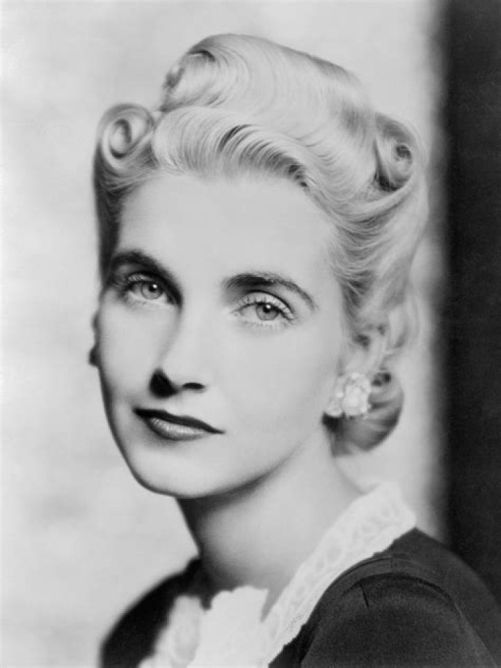 Barbara Hutton Net Worth - Wiki, Age, Weight and Height, Relationships, Family, and More
