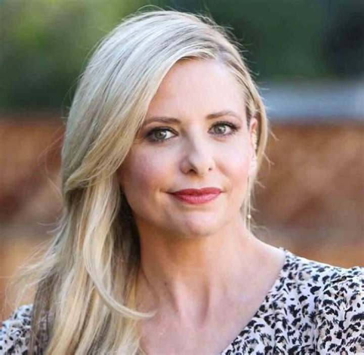 Sarah Michelle Gellar Net Worth - Wiki, Age, Weight and Height, Relationships, Family, and More