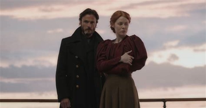 What language is 1899 on Netflix in? (Is it in English?)